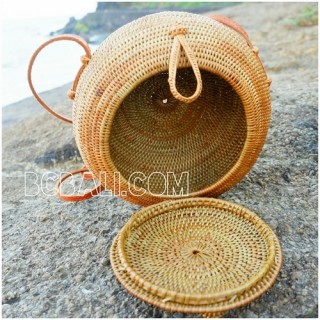 around circle handbags ethnic unique style full handmade hand woven rattan